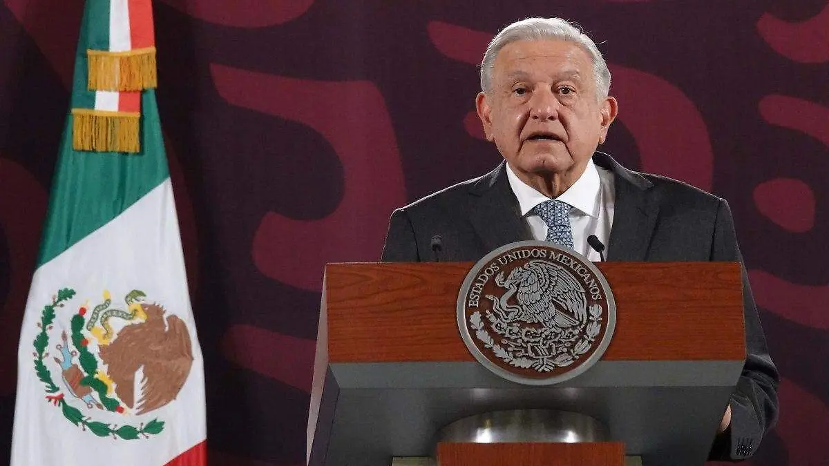 AMLO (10)